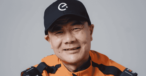 淘宝闪购城市骑士代言人王计兵 获得鲁迅文学奖
