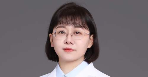 小龙虾的三重真相:营养密码、生长环境与健康风险