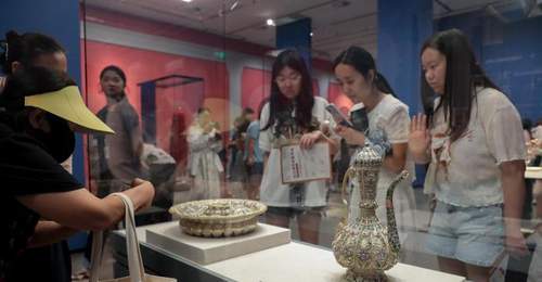 湖北省博物馆未来三年将推出五十余场精品展览构建国际化荆楚特色展陈体系