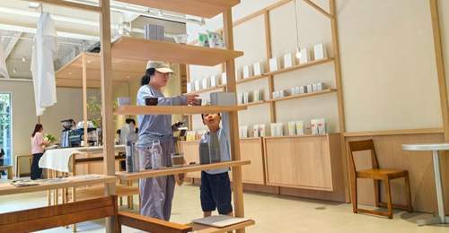 线上爆款咖啡前店后厂工坊落地上海 米谷烘焙工坊让爱好者直呼“终于等到你”