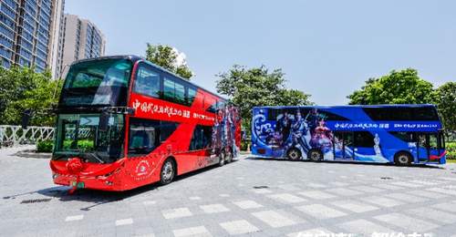 珠海发力数字文化:剑网3双层巴士发车 引领武侠IP上街