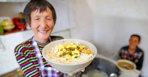 来洛阳赴一场夏日凉面之约 解锁童年记忆里的地道面食爽感