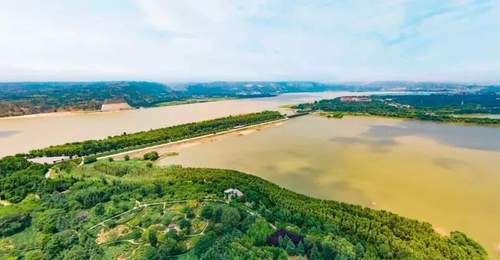 来天鹅湖国家级旅游度假区玩啥？多元活动温泉民宿让你畅享自然与非遗乐趣