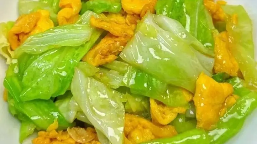 蛋白质就是生命!年龄大了要多吃8样,补充蛋白质,手脚有力气