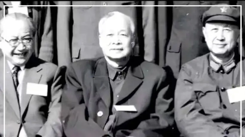 584. 美国上将公开承认，若不是这3个人，美国不会这么忌惮中国 #军迷发烧友 #军事科普 #科普一下 #军事爱好者 #军事迷