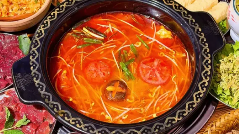 酸爽软烂豆米配酸菜,一碗解锁贵州开胃神汤