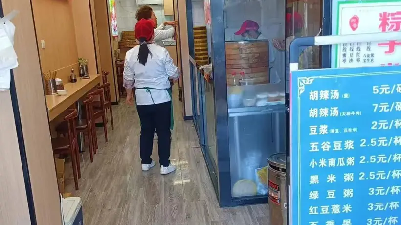 来洛阳逛的朋友别错过 凑齐15种馅料的手工包子店就在涧西