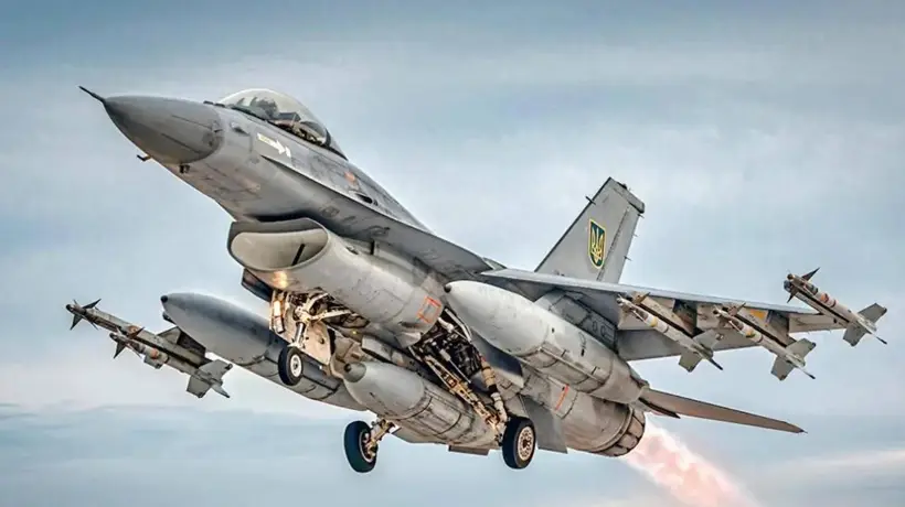 F-16在乌上空击落俄苏-35S 凯恩将军听证确认这场空战引全球军事界热议