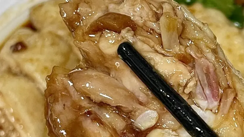 广式家常香油鸡香到流口水,冰水泡后皮脆肉嫩还爆汁,在家就能做的地道滋味