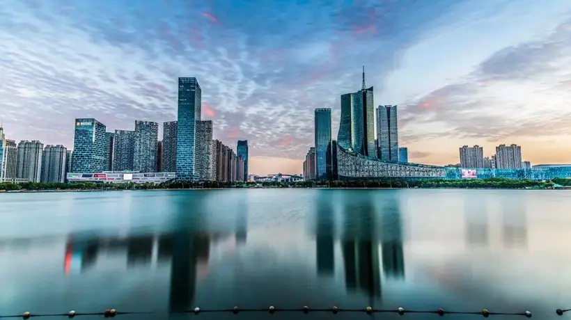 GDP20强城市有哪些“大而不强”的成长空间?来围观这场聚焦城市综合实力进阶的多元观察活动