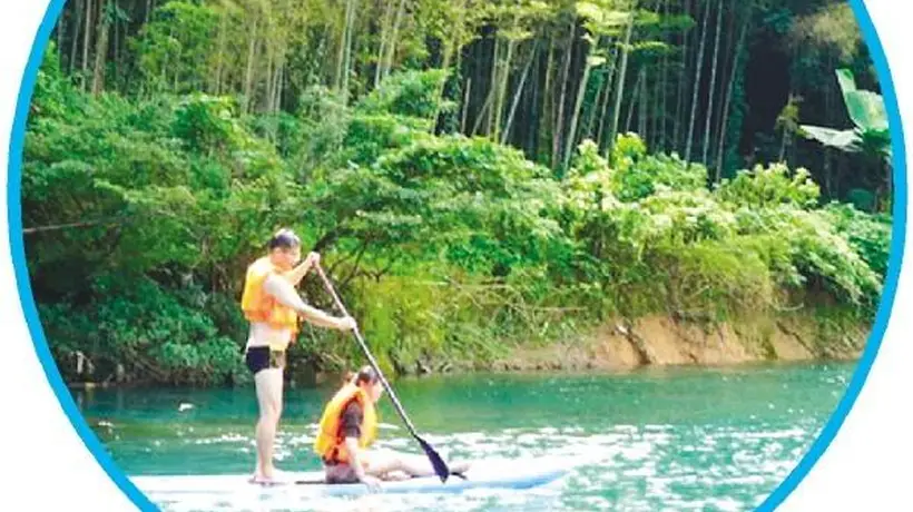 漓江之上体验趣味桨板 多元水上活动解锁文体旅新玩法