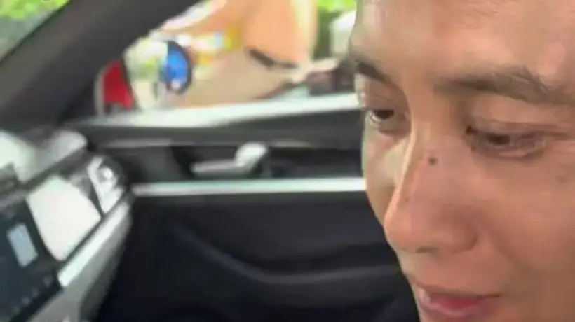 车费2.5万元,一博主带着父母找了一辆出租车,坐出租车从广州奔赴拉萨…