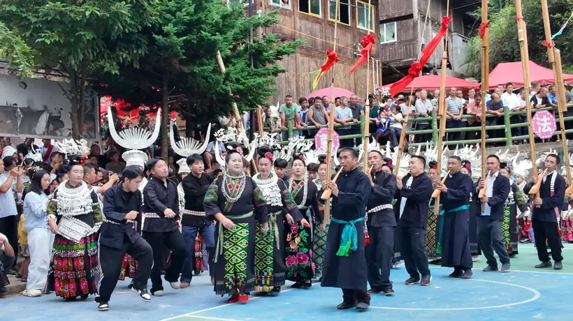 7月29日贵州台江交下村高排芦笙节启幕 邀你沉浸式体验苗寨多元活动的动人氛围