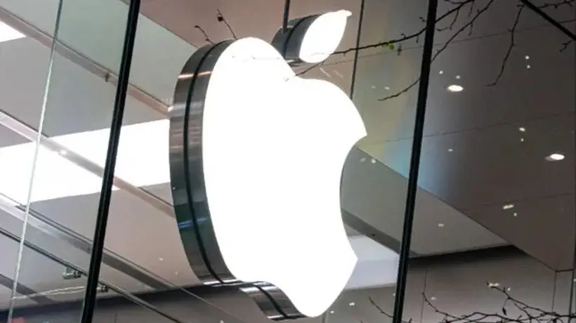 从苹果开发者大会AI发布到三季报亮眼数据,为什么华尔街却为它的股价慌了神