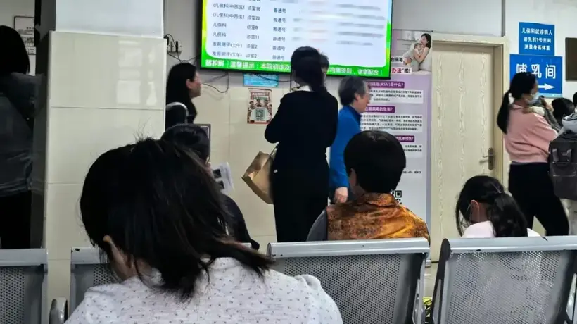 8岁娃出游后脸色蜡黄不爱吃饭 专家支招在家操作安全长高方案