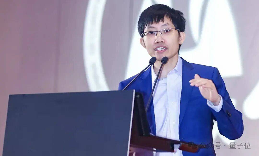 估值4800亿，DeepSeek火速开启新一轮融资！最快明年IPO